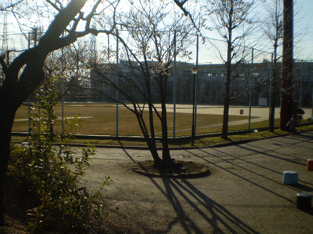 park. Uwanumata East Park until the (park) 678m