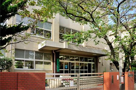 Primary school. 403m to Adachi Ward Senju Elementary School