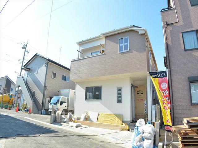 Local photos, including front road