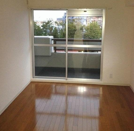 Non-living room