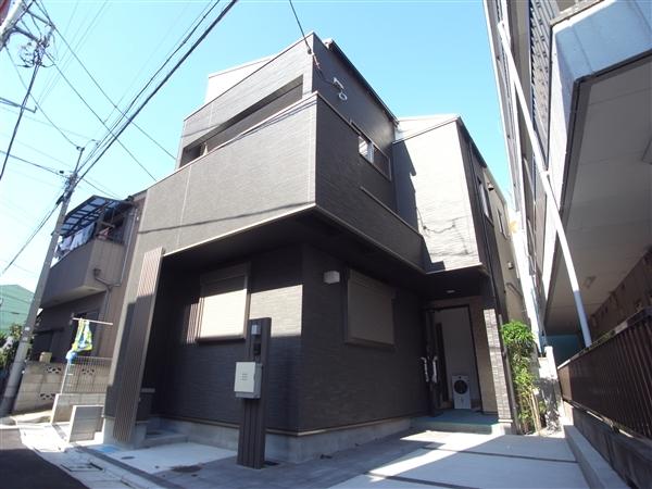 Local appearance photo. Local appearance 2013 / 10 shooting