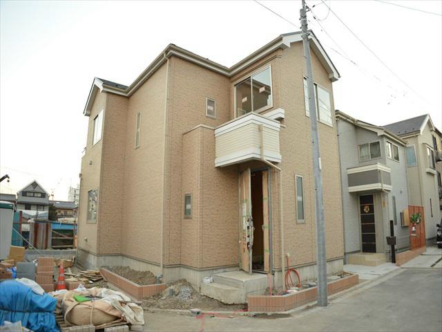 Local appearance photo