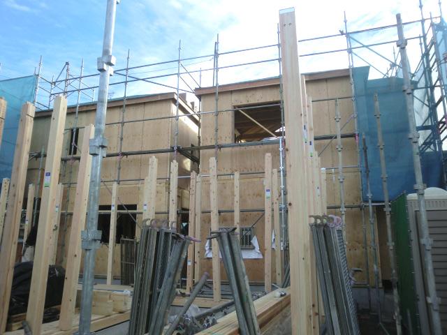 Local appearance photo. Local (12 May 2013) Shooting