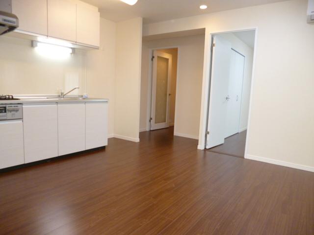 Living. Spacious interior in the renovation completed