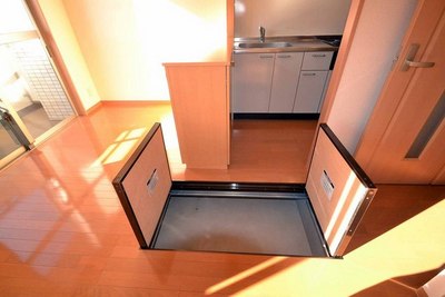 Receipt. All under the floor is storage space!