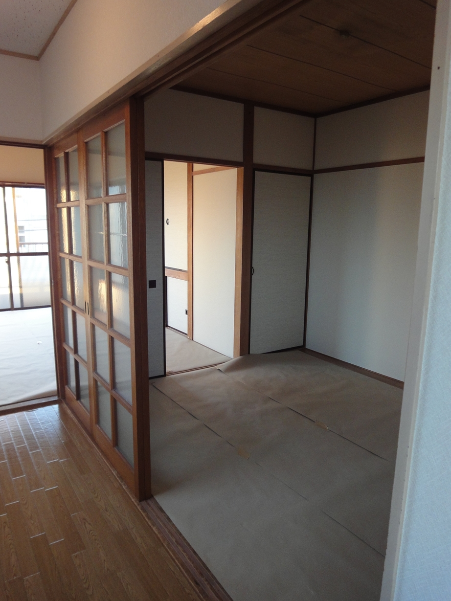 Other room space. 4.5 Pledge of Japanese-style room