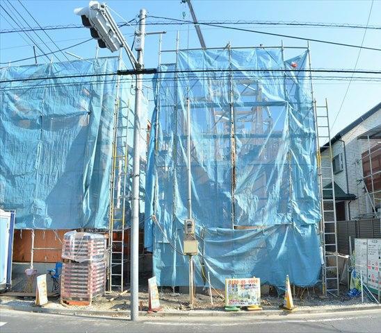 Local appearance photo. Facing the 6m road