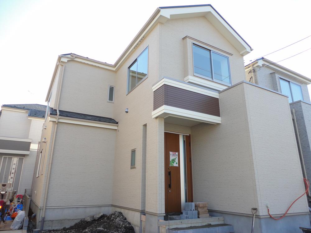 Local appearance photo. C Building site (December 2013) Shooting