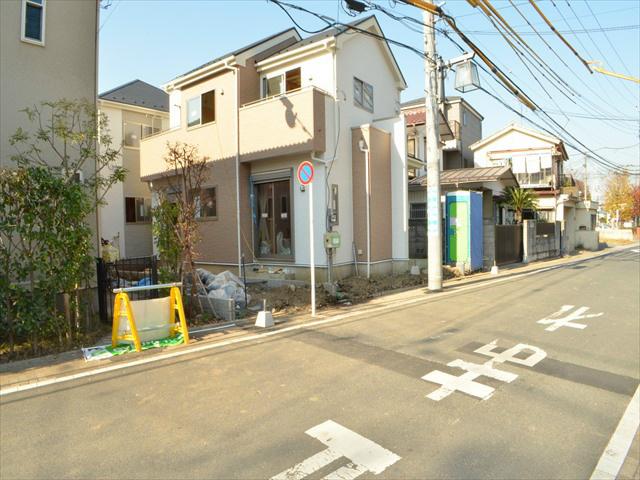 Local photos, including front road