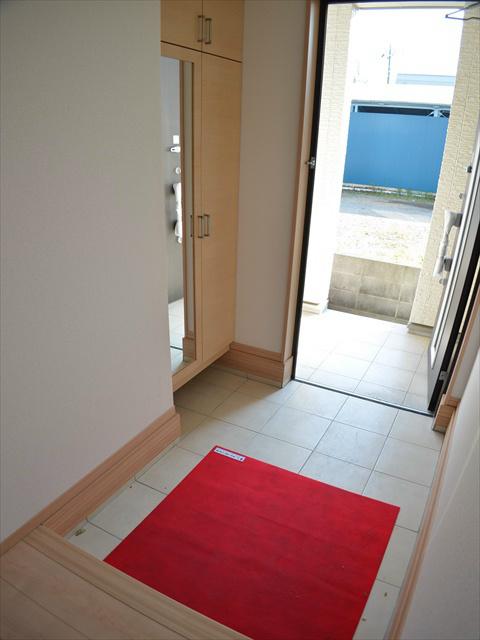 Entrance. Check before going out