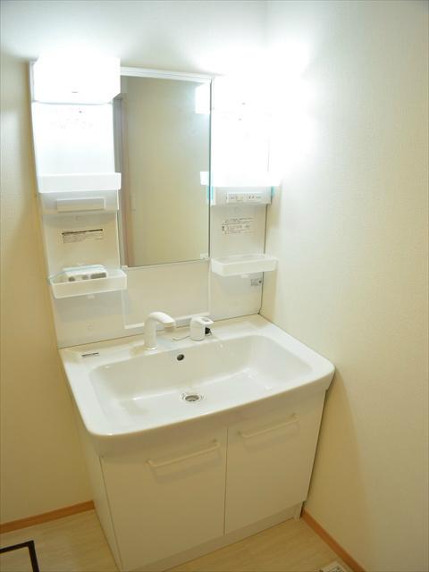 Wash basin, toilet. The big success to get dressed