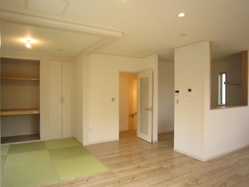 Living. Indoor (12 May 2013) Shooting