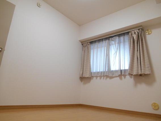 Non-living room