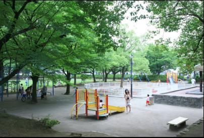 park. 10m to Oyata park (park)