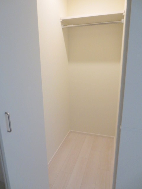 Receipt. Happy walk-in closet with!