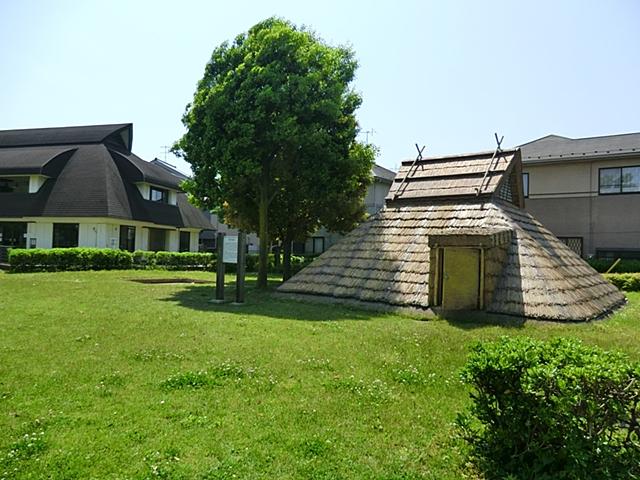 park. 280m to diplomatic ruins park