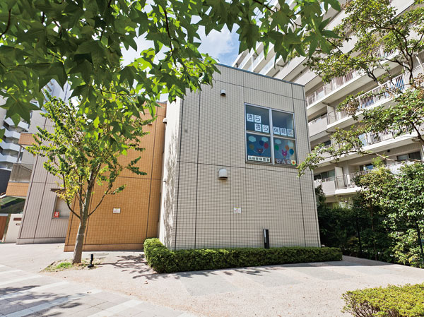 Surrounding environment. Private Nishiarai twinkle nursery school (4-minute walk ・ 250m)