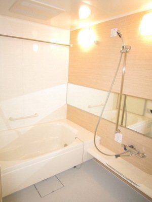 Bath. Add-fired function with semi Otobasu ・ Bathroom dryer Yes