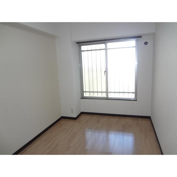 Non-living room