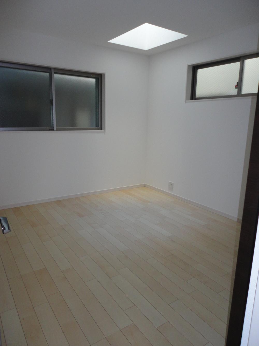 Non-living room. 1 Kaiyoshitsu