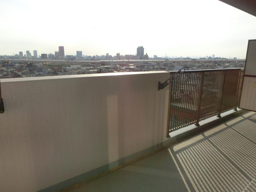 Balcony. Local (January 2014) Shooting