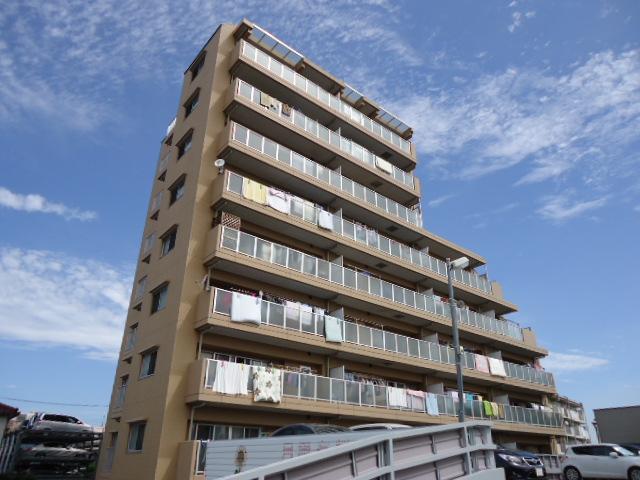 Local appearance photo. 9-storey apartment appearance (2013 August shooting)