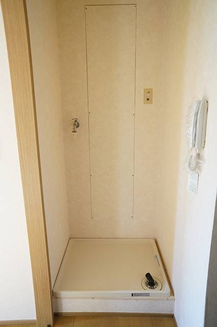 Other Equipment. There is indoor washing machine Storage