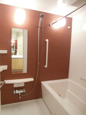 Bath. Reheating equipped bus