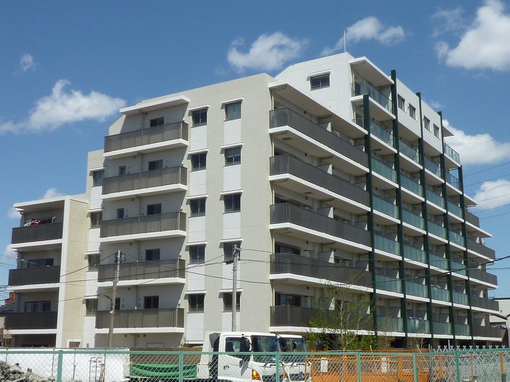 Local appearance photo. Local (April 2013) Shooting