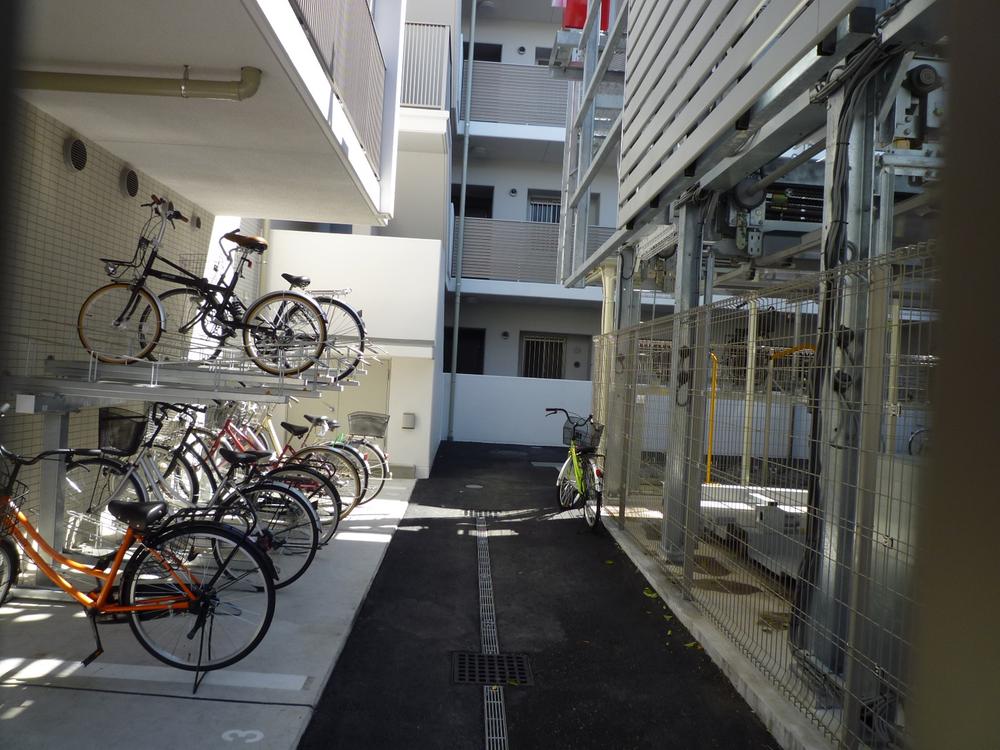 Other common areas. Place for storing bicycles