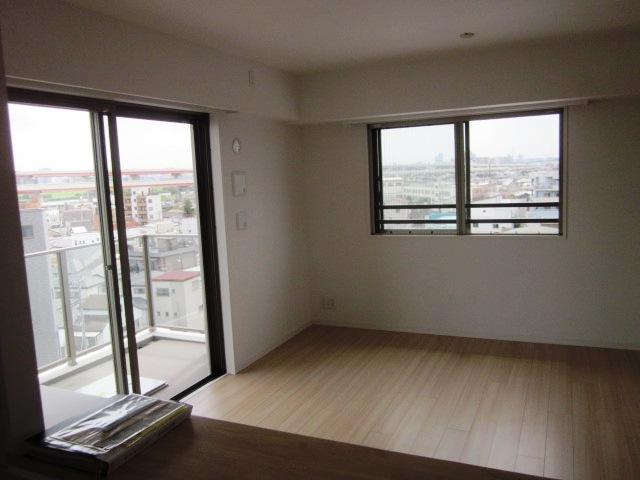 Living. Indoor (July 2013) Shooting