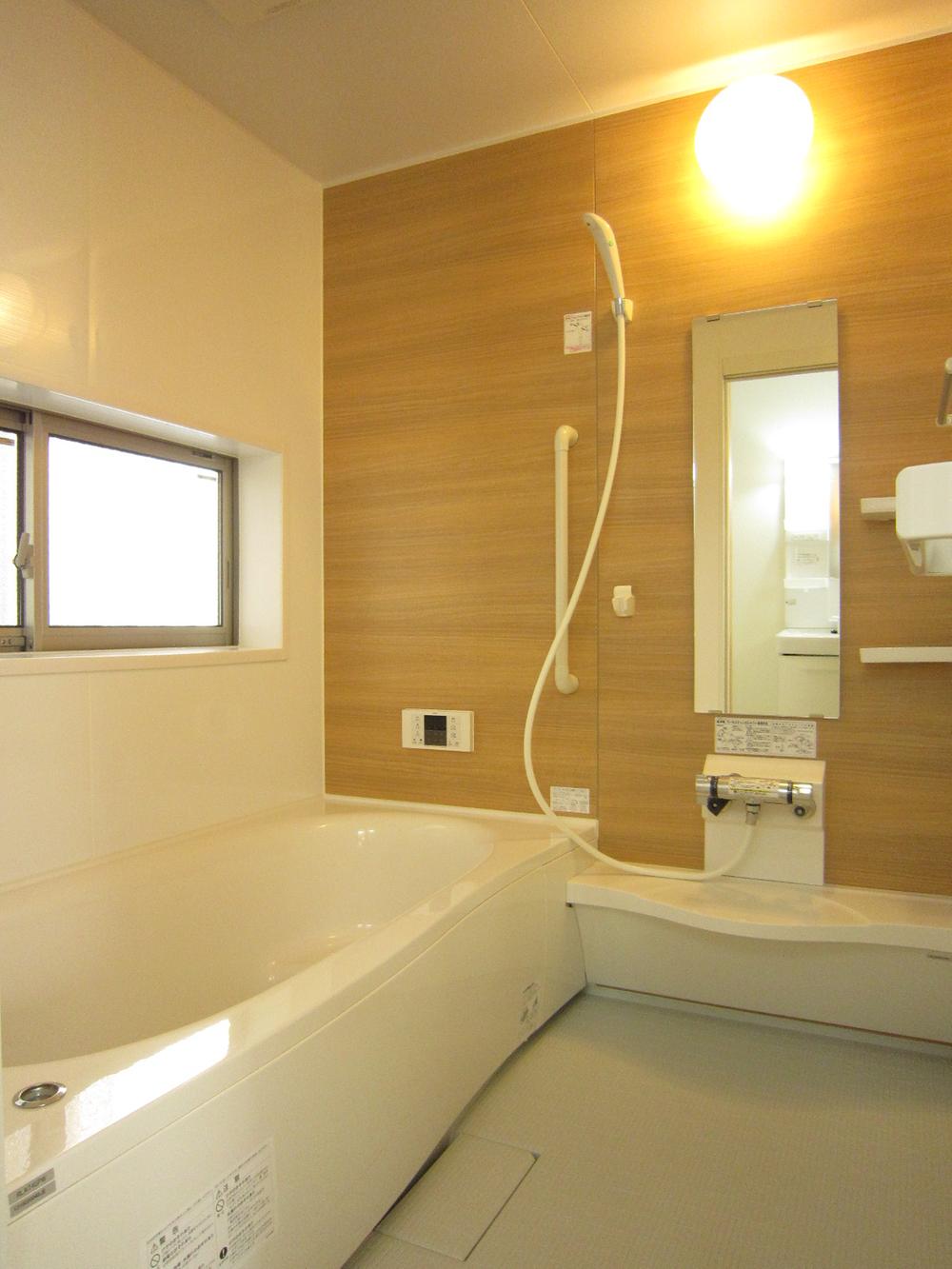 Bathroom. I Building room (12 May 2013) Shooting