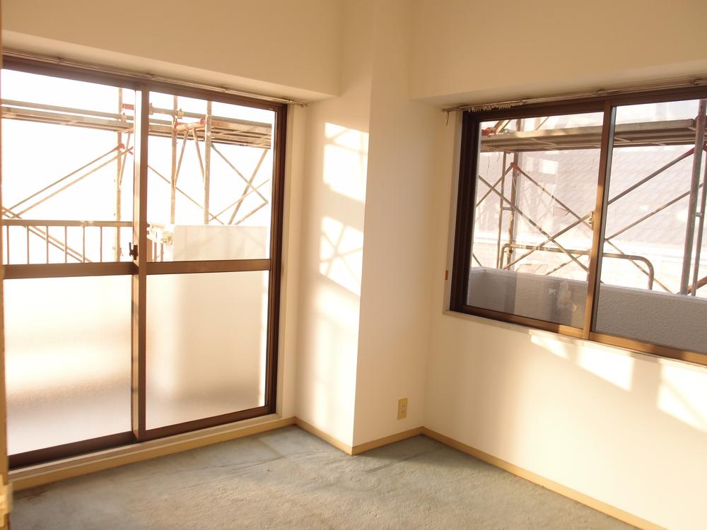 Non-living room. Northwest side Western-style 4.7-mat