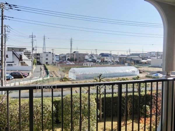 View photos from the dwelling unit. It will spread open-minded view!
