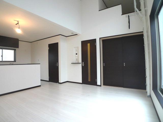 Same specifications photos (living). Living room (complete construction cases)