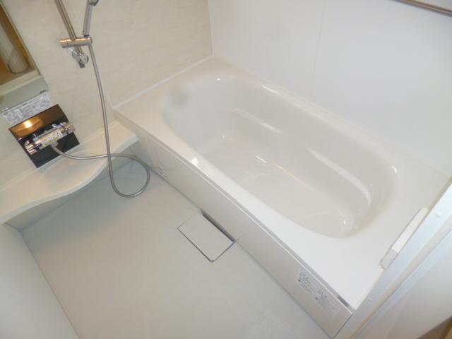 Bath. Add-fired function with bus