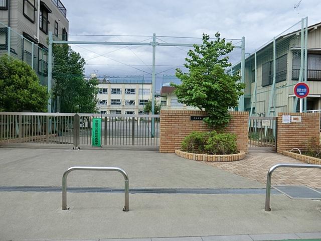 Primary school. 658m to Adachi Ward Terachi Elementary School