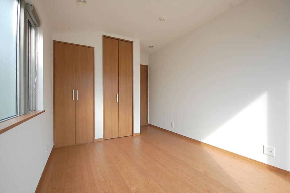 Same specifications photos (Other introspection). Example of construction