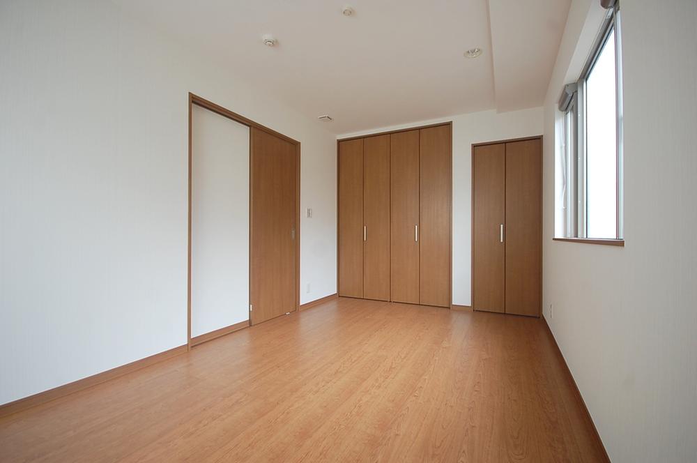 Same specifications photos (Other introspection). Example of construction