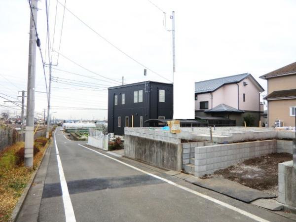 Local photos, including front road