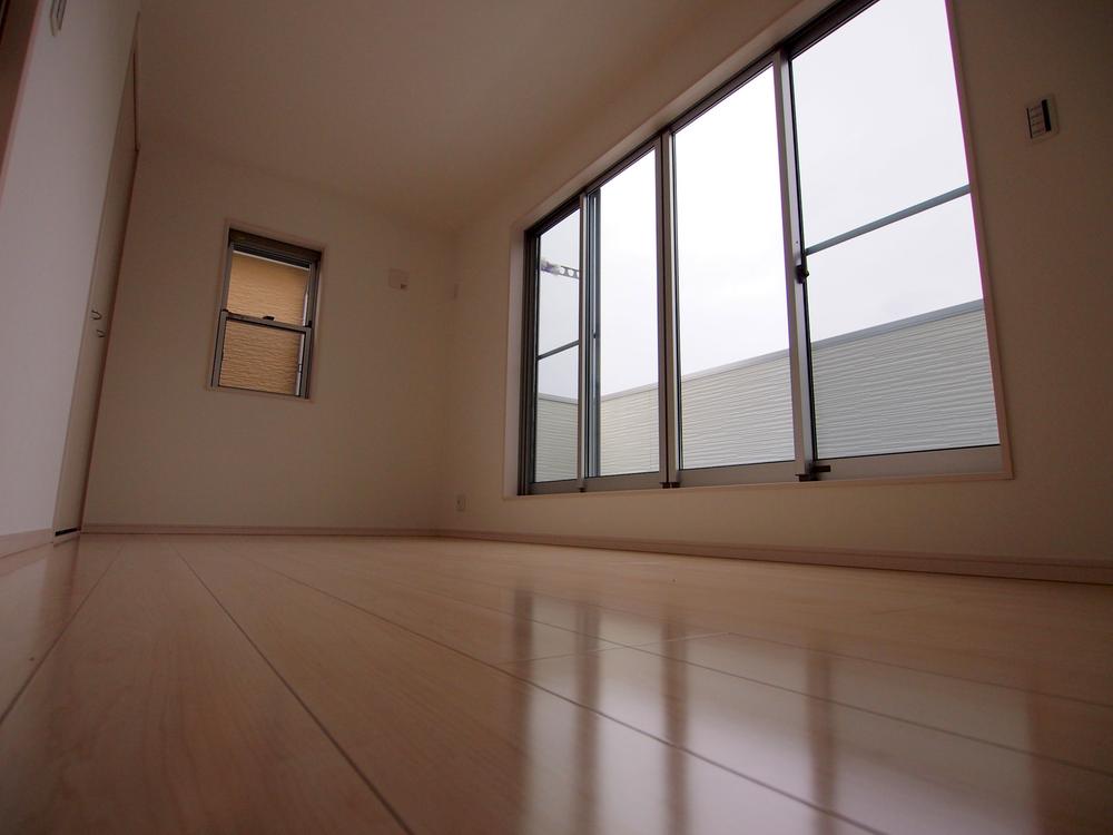 Other introspection. Western style room