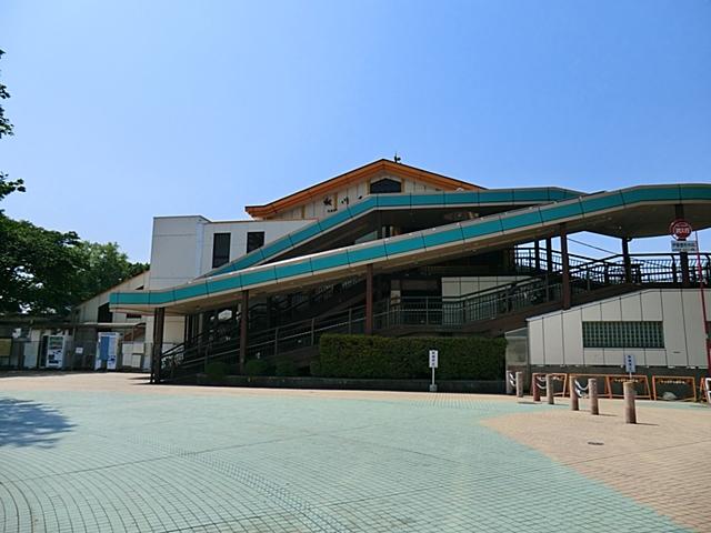 station. 1300m to Akigawa Station