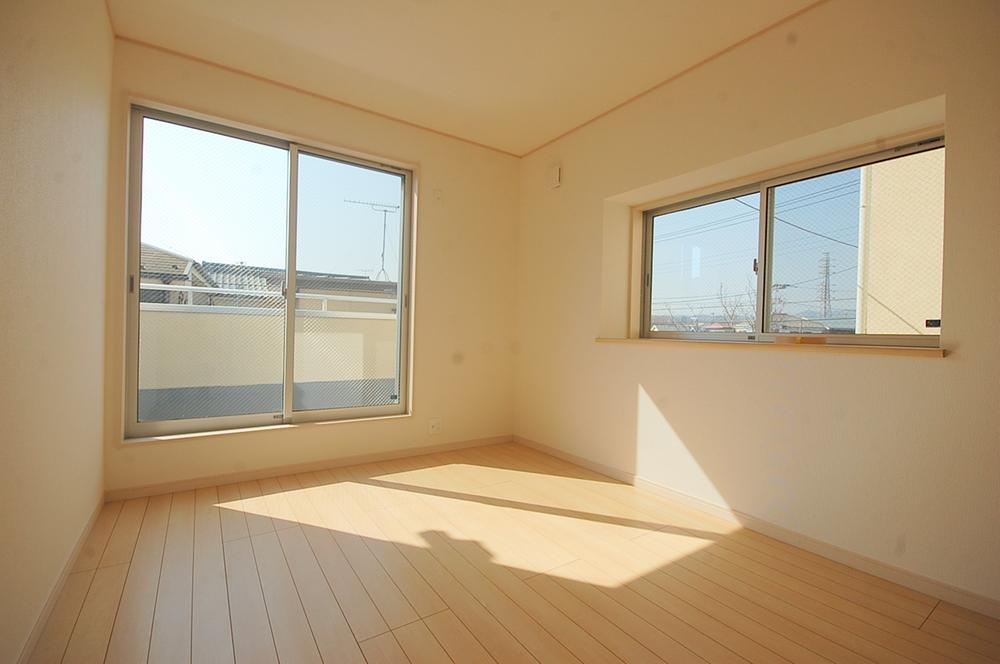 Other introspection. Western style room