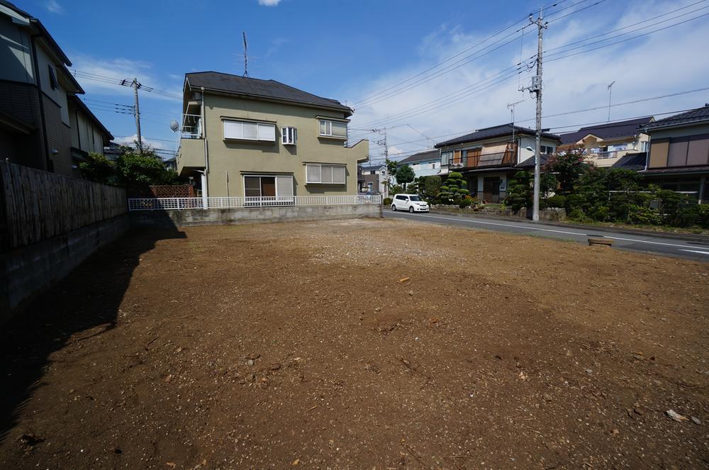 Local appearance photo. Current state September shooting