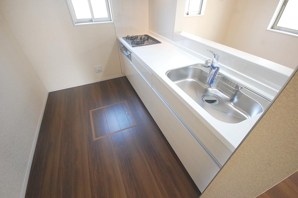 Same specifications photo (kitchen). (Building 2) same specification