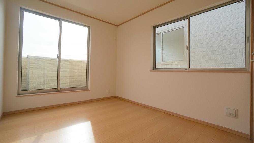 Other introspection. Western style room