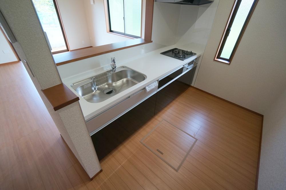 Same specifications photo (kitchen). Same specifications