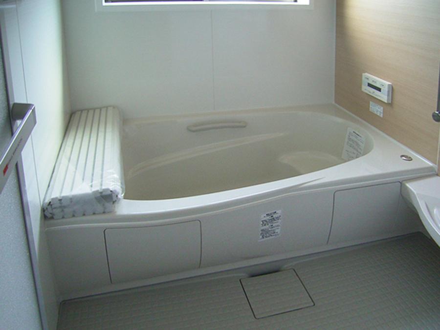 Bathroom. Indoor (March 2013) Shooting