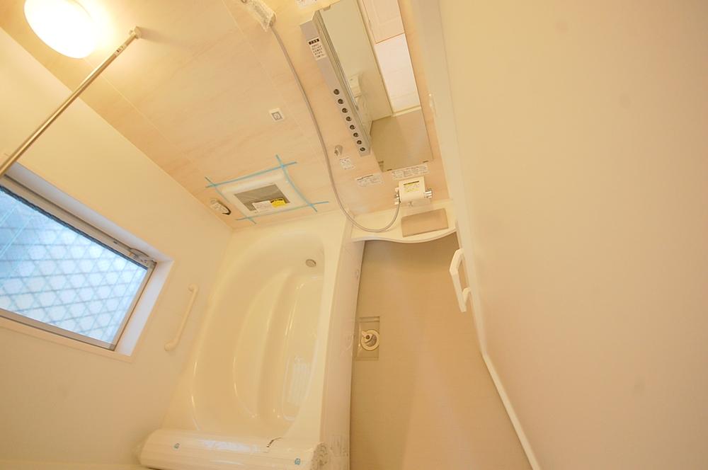 Same specifications photo (bathroom). Example of construction