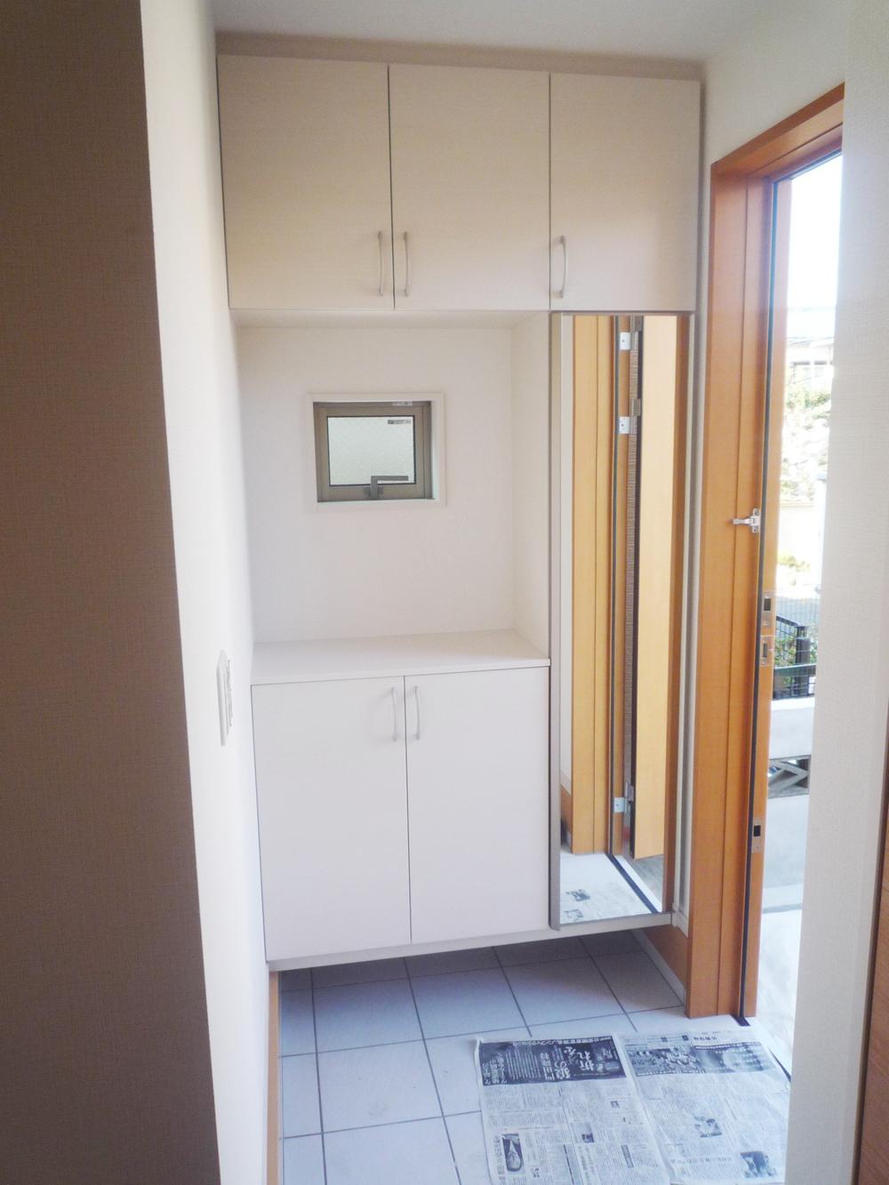 Entrance. (2013 11.24) shooting